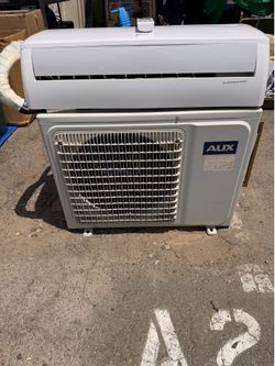 Mini split AC unit