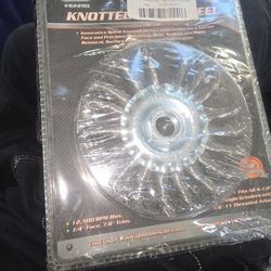 IIT Knotted Wire Wheel Set Of 2