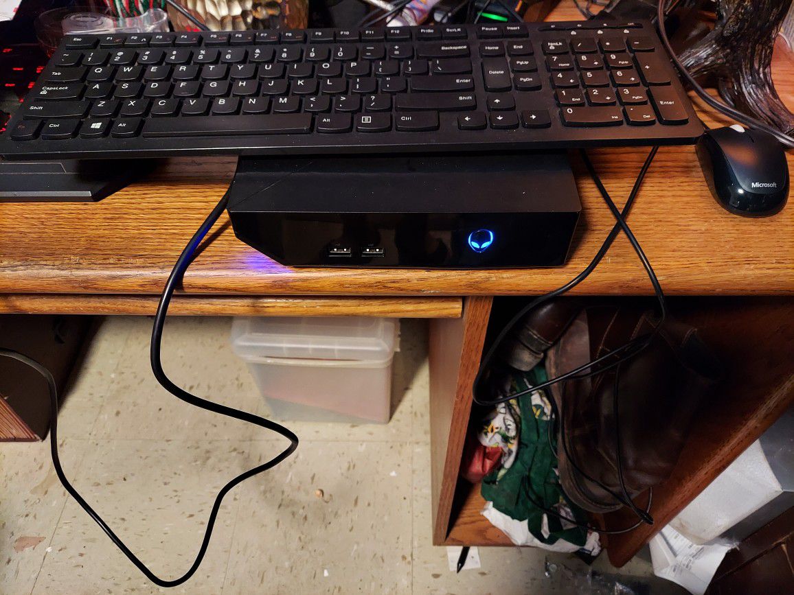 Alienware Alpha Steam Machine, Wifi, Bluetooth, i3..,. Keyboard And Mouse $150 OBO