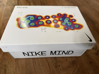 NIKE MIND 001