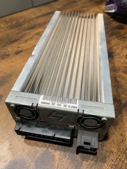 Original BMW amplifier logic 7