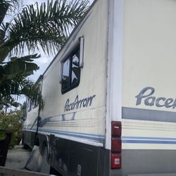 Pace Arrow by FleetWood