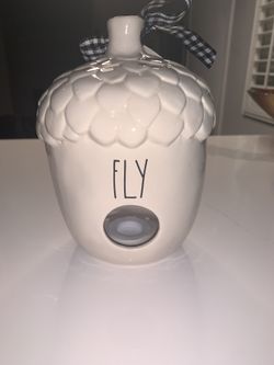 Rae Dunn FLY acorn birdhouse