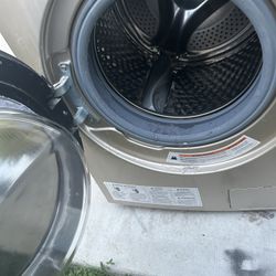 Only Been Used One Time Clean ,Good Condition.