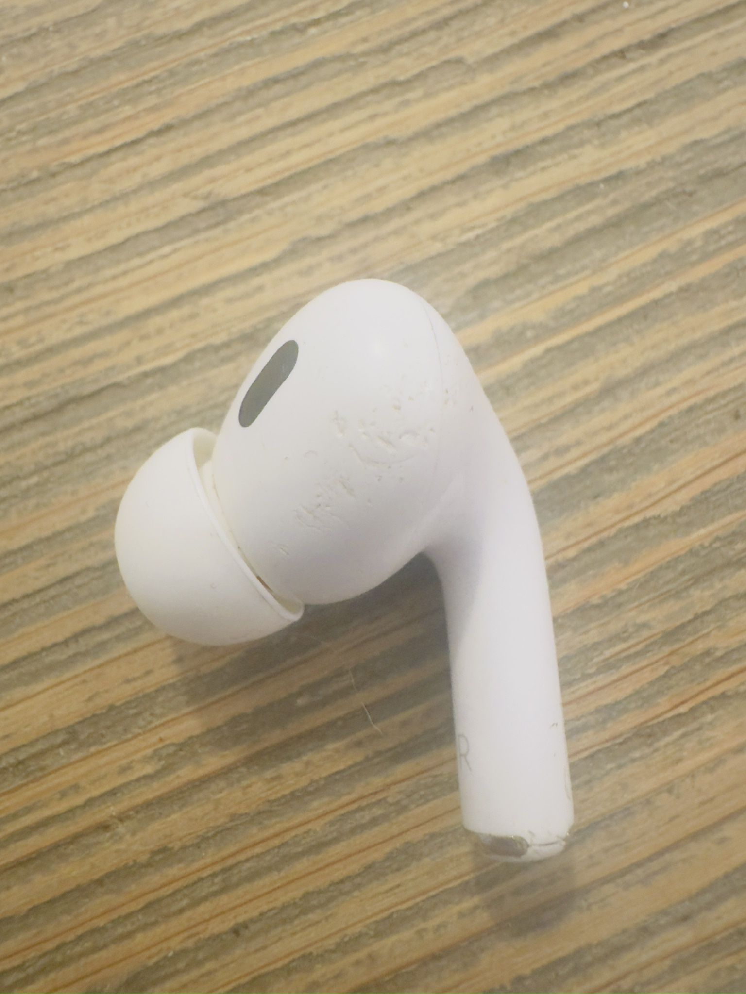 Apple AirPod 2 Pro - Right Pod Only