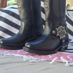 Ladies Milwaukee Biker Boots