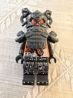 LEGO Ninjago Commander Raggmunk Vermillion Snake Helmet Armor