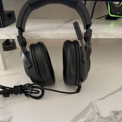 Razer headphones