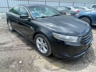 2014 Ford Taurus