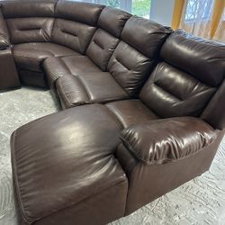 Faux Leather 5 Pc Power Reclining Sectional 