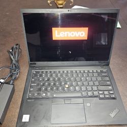 **UHD RESOLUTION** Lenovo ThinkPad X1 Carbon Gen 8 - 1TB SSD,  i7-10610u, 16gb Ram, 1