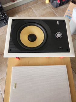 Bowers & Wilkins speakers CWM800