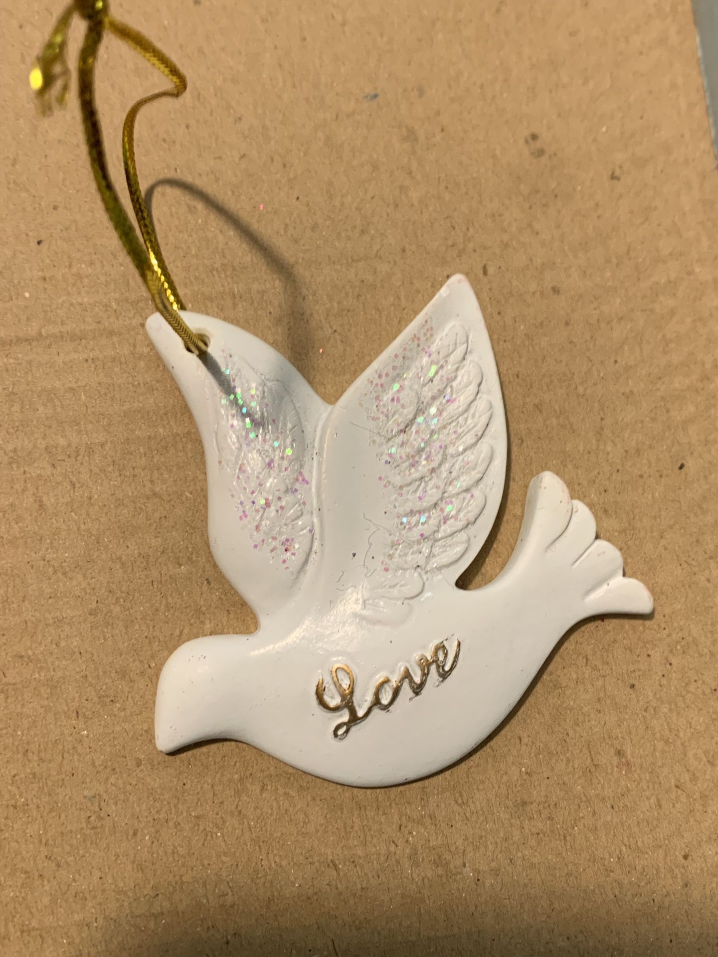 WHITE DOVE TREE ORNAMENT