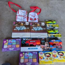 Assorted New Toys  And Lunch Boxes 