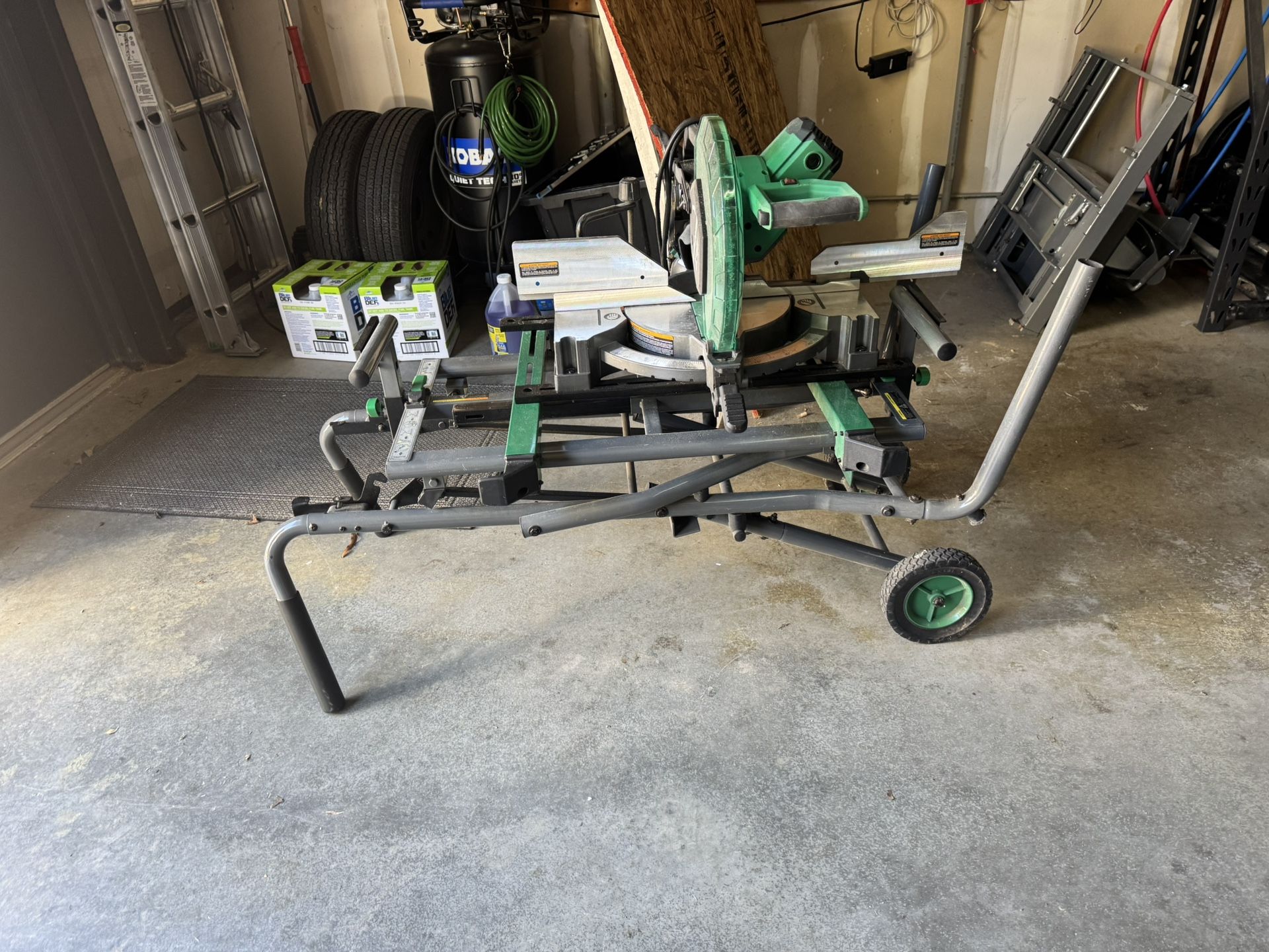 Metabo HPT X-led Miter Saw With Hitachi Rolling Table