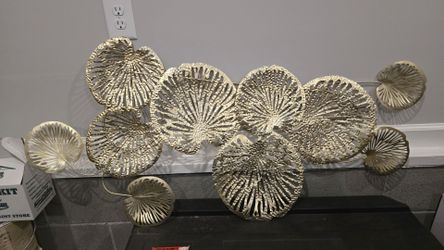 Gold wall hanging decor leafy