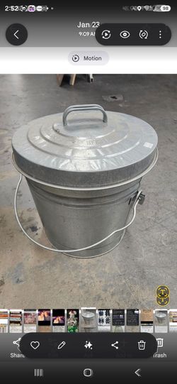 Galvanized 6 gallon bucket, self locking "Behrens"
