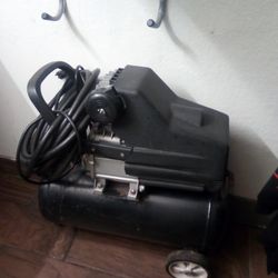 Air compressor