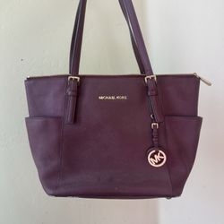 Michael Kors purse 