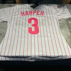 NWT Women’s Ladies Nike Bryce Harper Phillies Home Pink Pinstripe Jersey Large