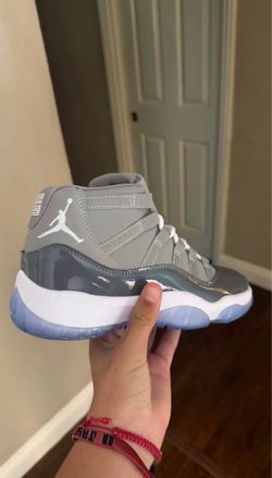 Jordan 11 Retros Gray
