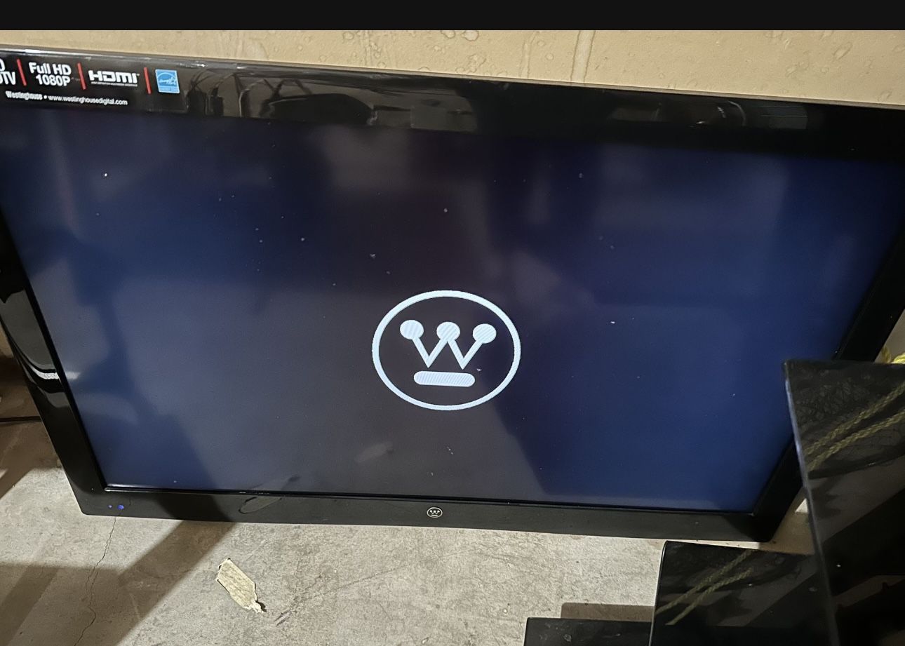 40 Inch Westinghouse Tv
