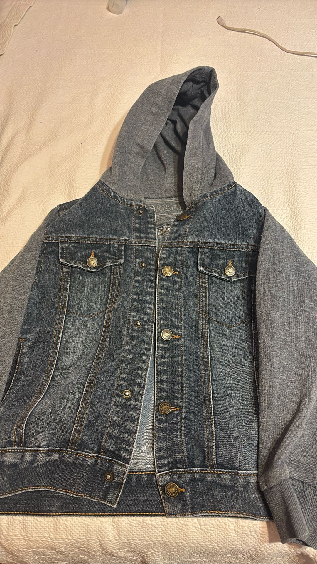 Médium Denim Jacket