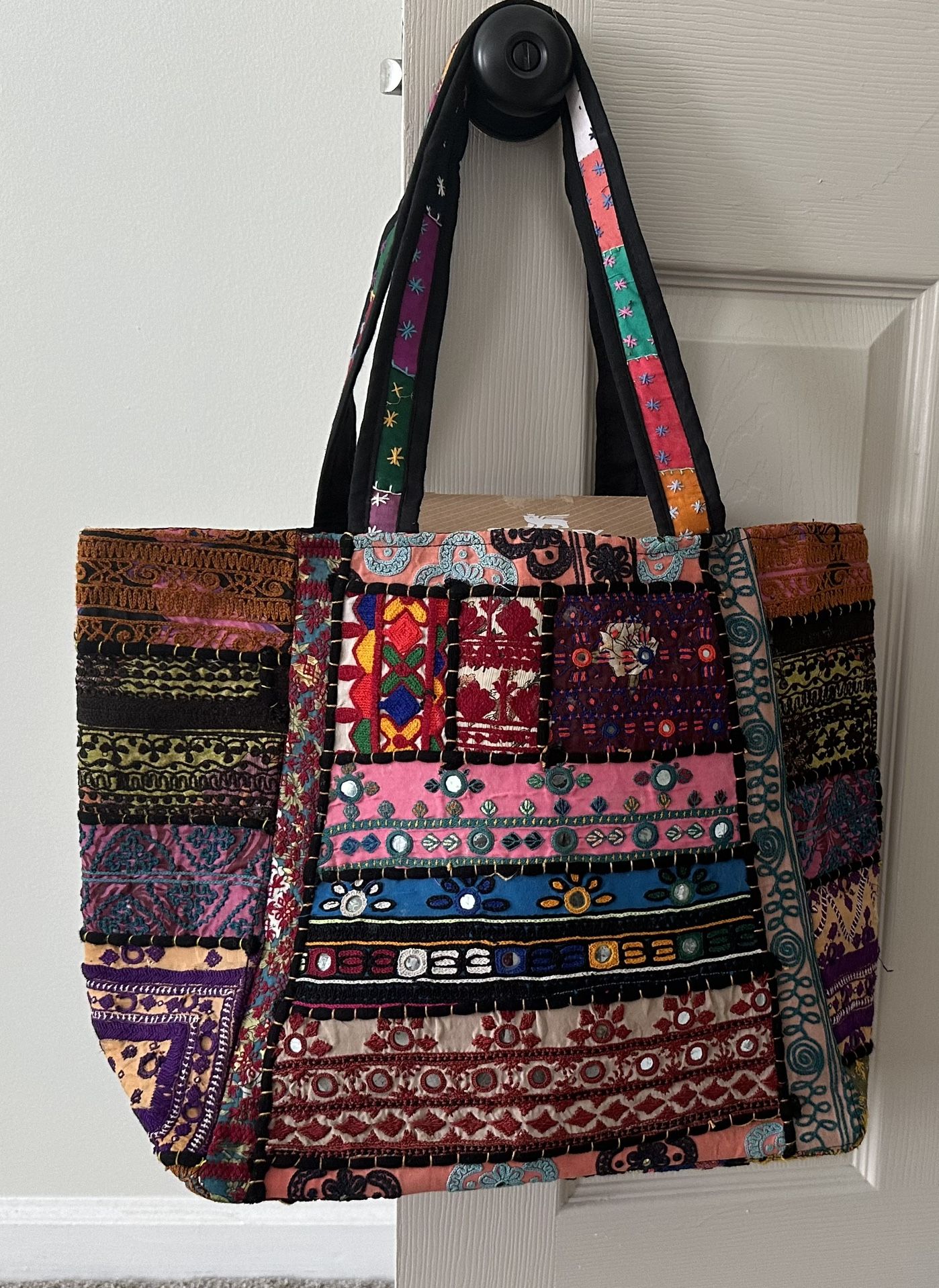 Tote bag