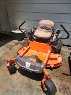 Lawnmower  0-turn