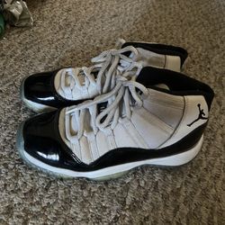 Black & White Jordan’s
