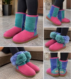 Price $55 Firm !! UGG Classic Short Patchwork Boots Sz 4