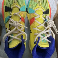 Nike: Kyrie 7  1 World