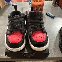 Kids Shoes 7C