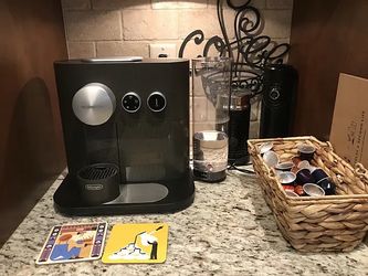 Nespresso Expert Espresso Machine + Aeroccino Milk Frother + Pods – Excellent Condition