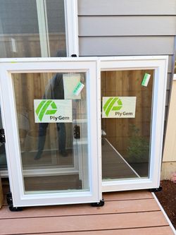 NEW Ply Gem Pro 700 Casement Windows – 29.5” x 47.5” – Pair