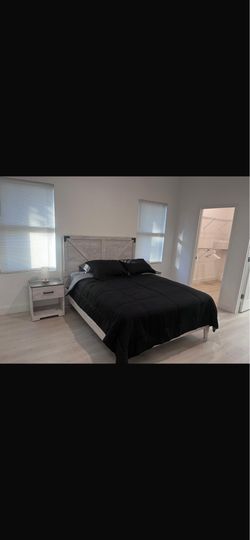 Complete bedroom