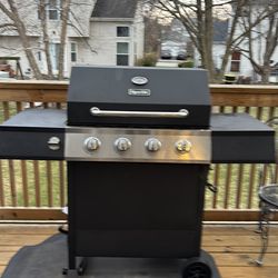 Gas grill