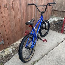 BMX bike Barely Used