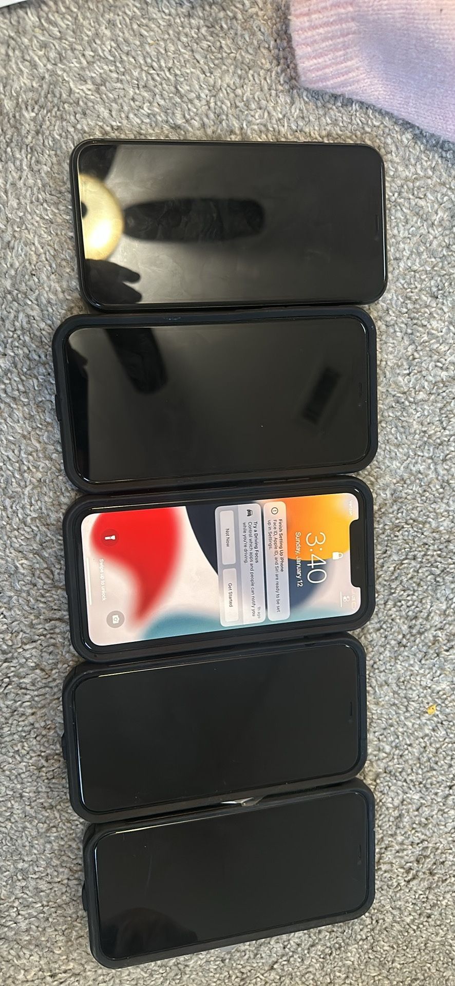 IPHONE 11’s - READ DESCRIPTION!!