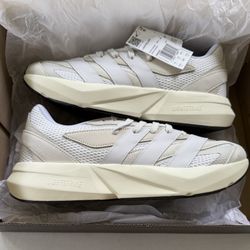 Adidas Men’s LightStrike Athletic Shoes Size 10 1/2