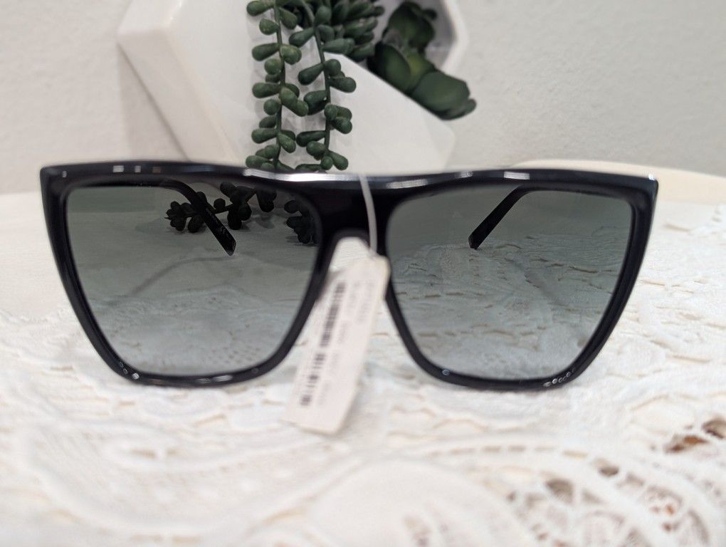 Authentic New Givenchy GV 7181/S 8079O  Ladies Sunglasses Black Dark Grey Grad Made in Italy