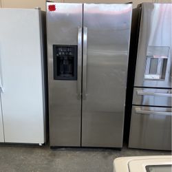 STAINLESS STEEL SIDE BY SIDE REFRIGERATOR 