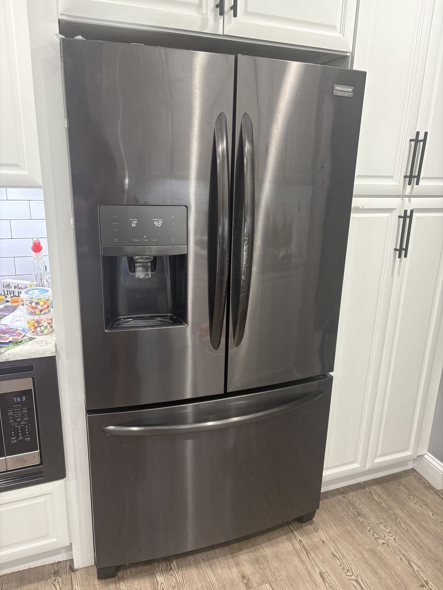 Frigidaire gallery refrigerator