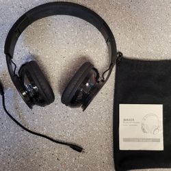 Waver Bluetooth Headphones 