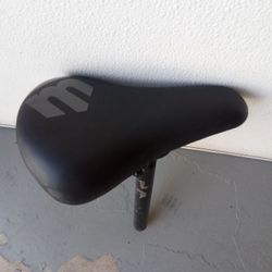 Bike Seat Like New $20