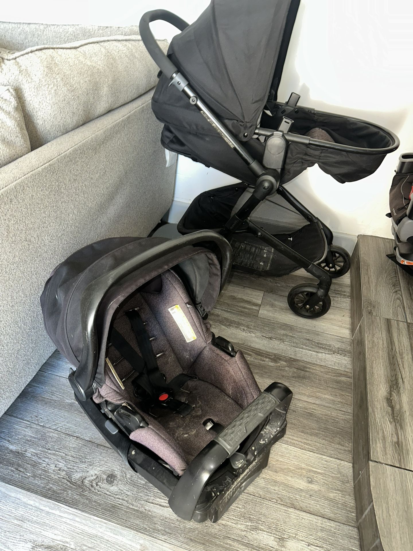 Stroller/Car seat