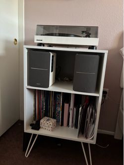 Turntable Stand