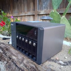 Hardware Storage 
