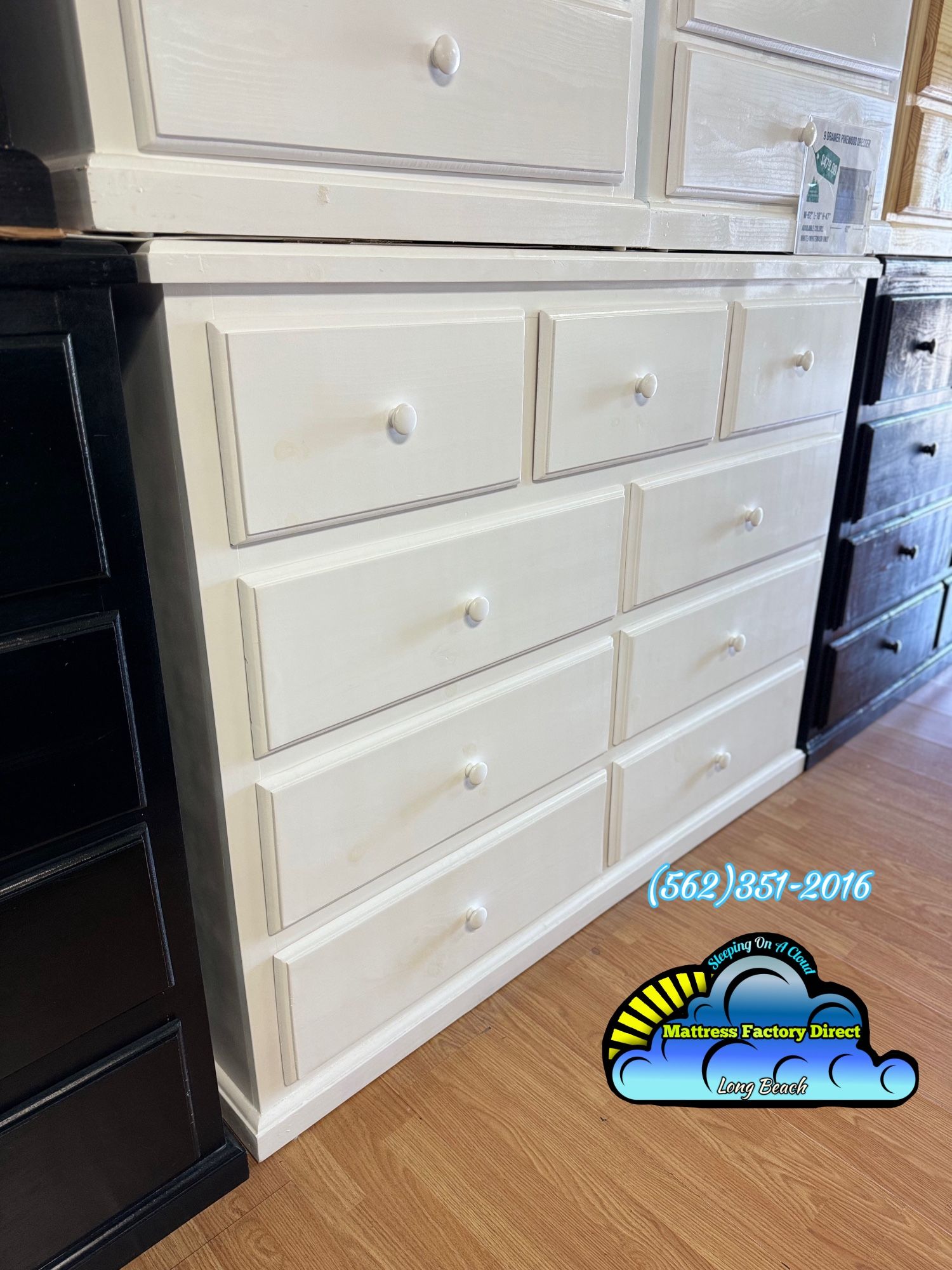 White Nine Drawer Pinewood Dresser Chest Mueble
