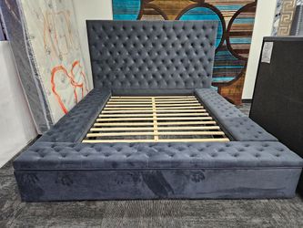 New in stock Furniture of America Cm7897gy-Q dark gray light black color velvet queen size spring action storage platform bed frame special